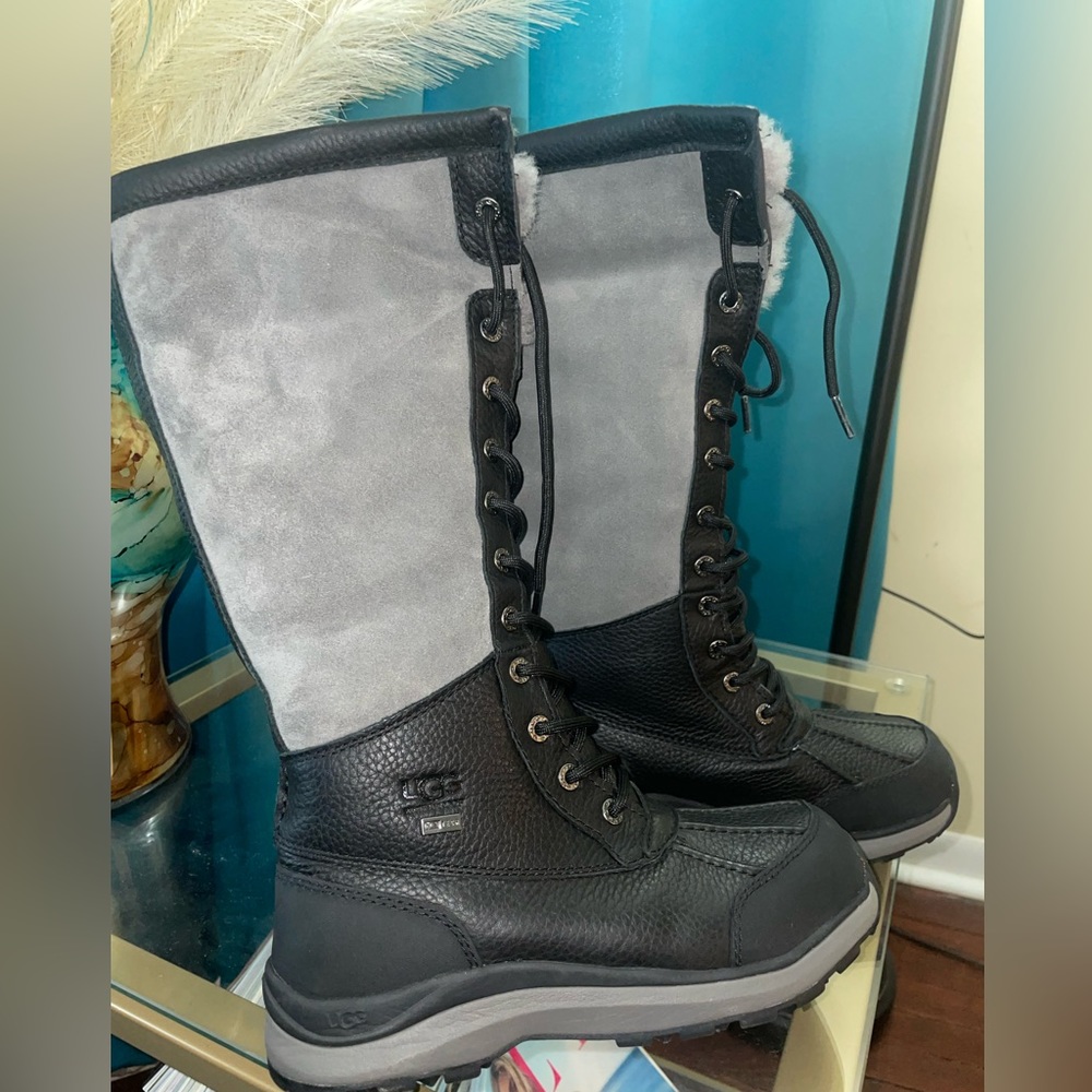 UGG Womens Adirondack III Tall Waterproof Cold Weather Boots Size 6